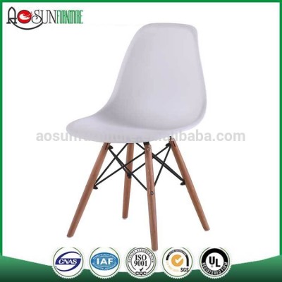 2017 Cheap and Good Quality Leisure Furniture Plastic Chair